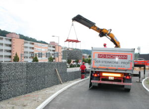Lärmschutzwand in Ebikon bei Mall of Switzerland.